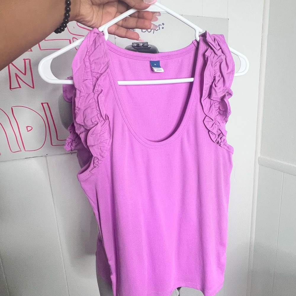 Lavender Ruffled Sleeveless Top - Picture 5 of 7